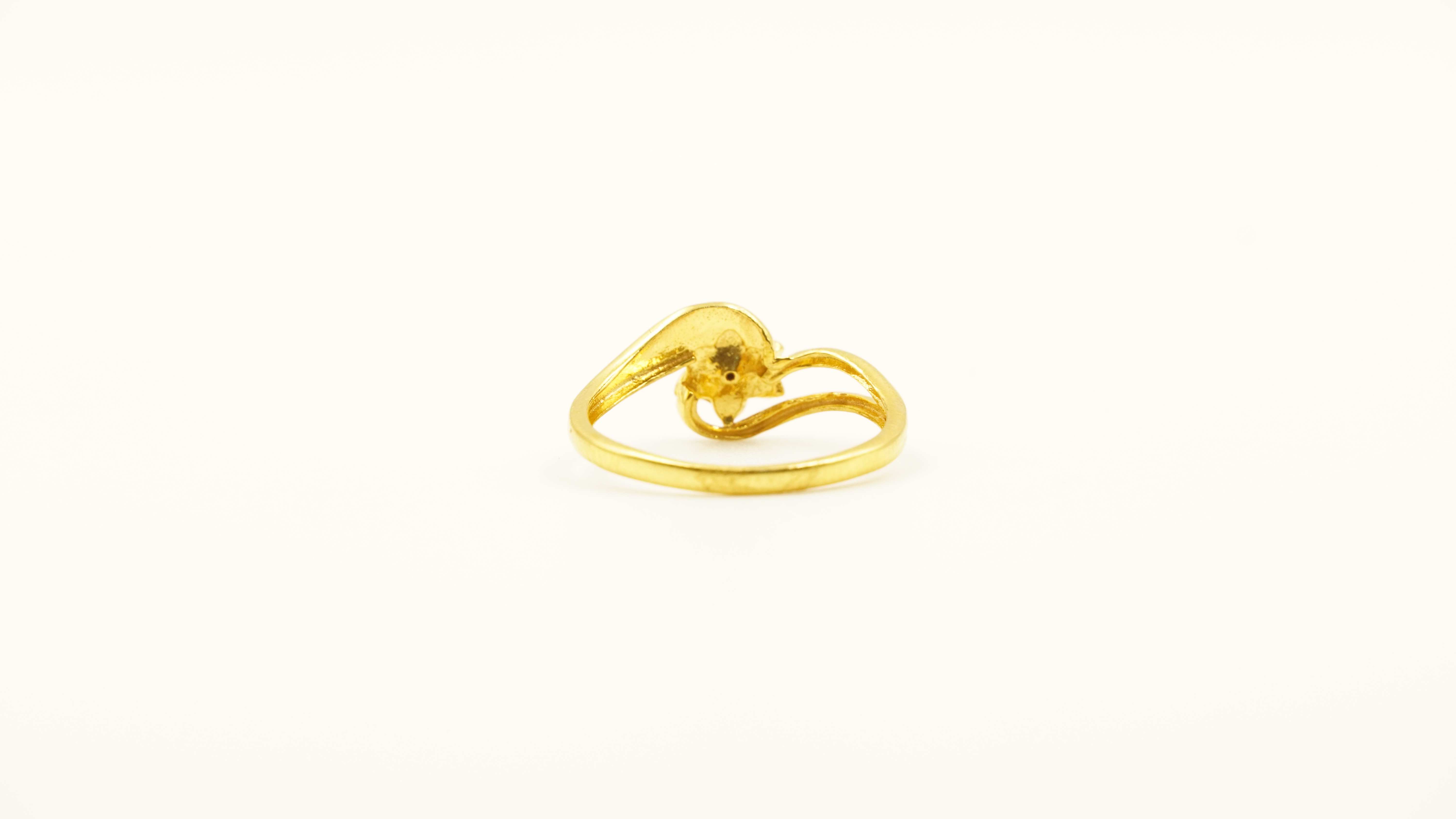 Swarnika Ladies Gold Ring 4 